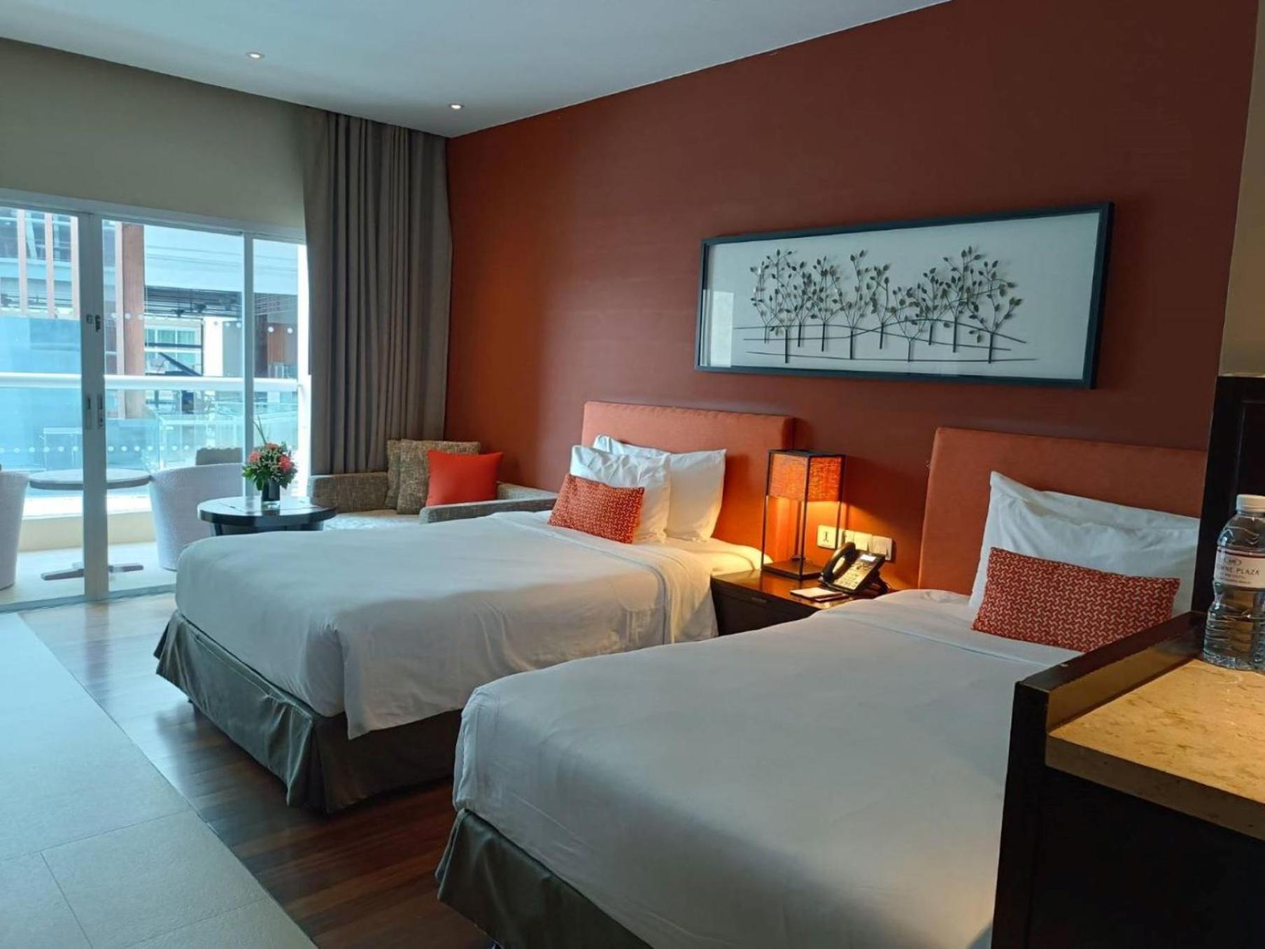 Phuket Panwa Beachfront Resort Exterior foto
